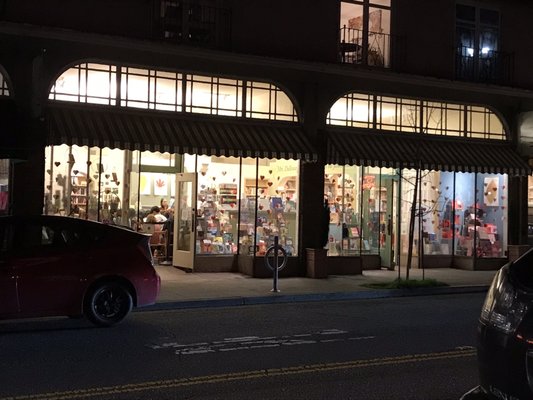 Mrs Dalloway's by null