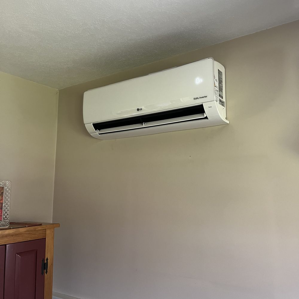 Mack's Heating and Air Conditioning - Dining & Family Room Split - Heating & Air Conditioning/HVAC Near Me - Hooksett, New Hampshire Mack's Heating and Air Conditioning - Dining & Family Room Split - Heating & Air Conditioning/HVAC Near Me - Hooksett, New Hampshire