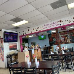 Tacos Chagos - Dining