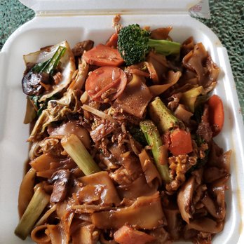 Triple-T - Pad sew ew noodles - Noodles Near Me - Gardena, California Triple-T - Pad sew ew noodles - Noodles Near Me - Gardena, California