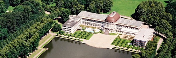 Parkhotel by null