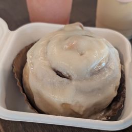 Cinnamon Roll Cinnamon Roll