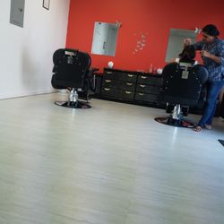 The Threading Hub