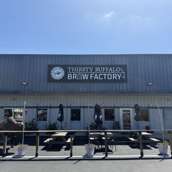 Thirsty Buffalo Brew Factory - Front patio - Breweries Near Me - Odessa, Florida Thirsty Buffalo Brew Factory - Front patio - Breweries Near Me - Odessa, Florida