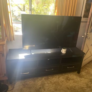 Prime Moving - Tv stand - Movers Near Me - Glendale, California Prime Moving - Tv stand - Movers Near Me - Glendale, California