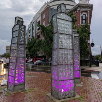 Viewfinders - Viewfinders (in the rain), Indianapolis - Public Art Near Me - Indianapolis, Indiana
