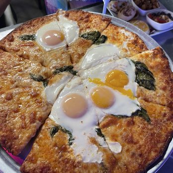 Audio Bar - Breakfast pizza - Bars Near Me - Las Vegas, Nevada