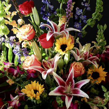Nicola Flora - Florists Near Me - Richmond, Virginia Nicola Flora - Florists Near Me - Richmond, Virginia