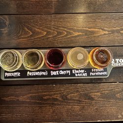 2 Towns Ciderhouse