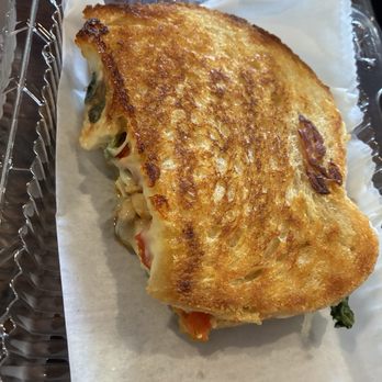 Corner Bakery Cafe - Chicken Pomodori - Sandwiches Near Me - Los Angeles, California Corner Bakery Cafe - Chicken Pomodori - Sandwiches Near Me - Los Angeles, California