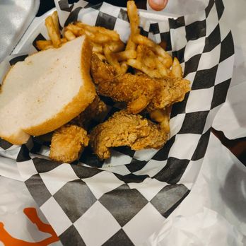 Harold's Chicken Shack - Chicken Wings Near Me - Chicago, Illinois Harold's Chicken Shack - Chicken Wings Near Me - Chicago, Illinois
