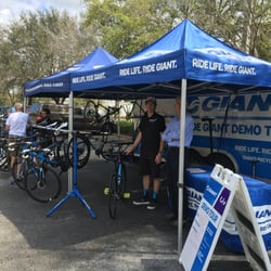 Adventure Cycling - Giant Bicycles Demo Tour