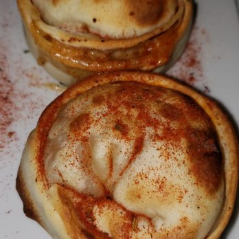Tosca - Empanadas with mozzarella, goat cheese, carmelized onions and walnuts. - Spanish Near Me - Barcelona, B Tosca - Empanadas with mozzarella, goat cheese, carmelized onions and walnuts. - Spanish Near Me - Barcelona, B