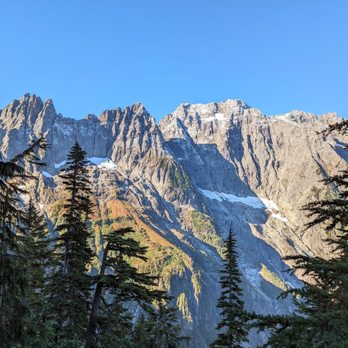 Cascade Pass Trail - Instagram: @telephonesmoothie - Hiking Near Me - Marblemount, Washington Cascade Pass Trail - Instagram: @telephonesmoothie - Hiking Near Me - Marblemount, Washington