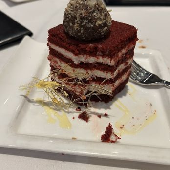 Roy's Restaurant - Red velvet cake - Seafood Near Me - Anaheim, California Roy's Restaurant - Red velvet cake - Seafood Near Me - Anaheim, California