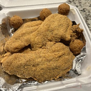 Damian's Cajun Soul Cafe - Cajun/Creole Near Me - Arlington, Texas Damian's Cajun Soul Cafe - Cajun/Creole Near Me - Arlington, Texas