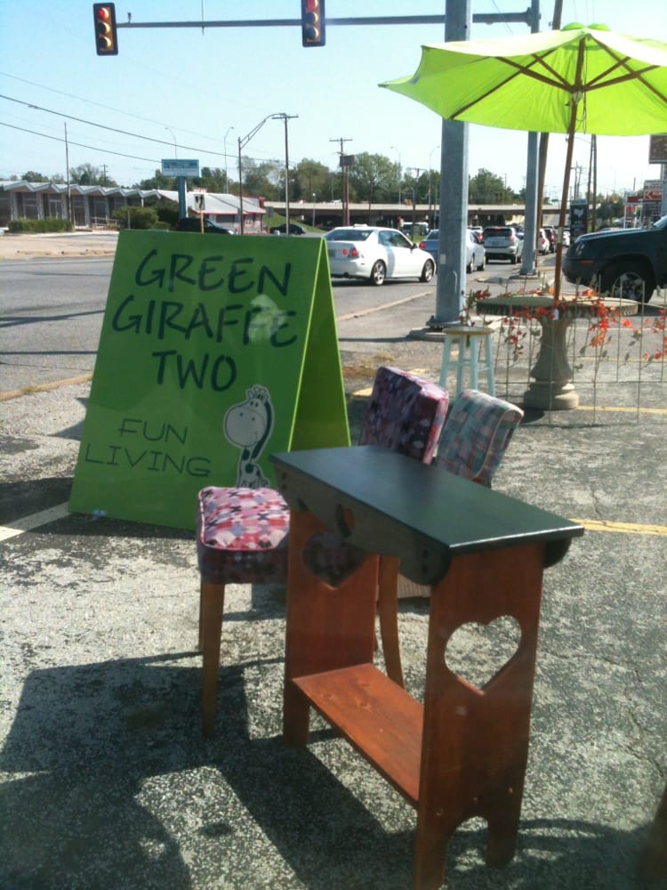 GREEN GIRAFFE TWO Updated September 2024 4620 E 31st St, Tulsa