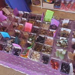Love & Light Spiritual Gift Shop - Crystals