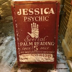 Jessica's Palm Reading - False advertising