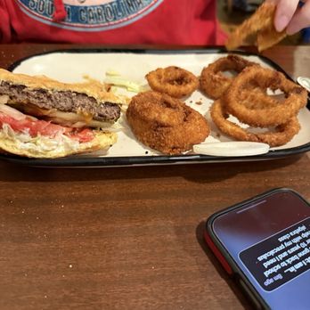 Paul's Family Restaurant - Elk burger and onion rings - Burgers Near Me - Cherokee, North Carolina Paul's Family Restaurant - Elk burger and onion rings - Burgers Near Me - Cherokee, North Carolina