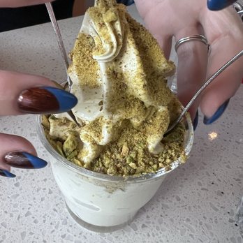 Cosmos Snack Bar - Pistachio Soft Serve - Pizza Near Me - Reno, Nevada