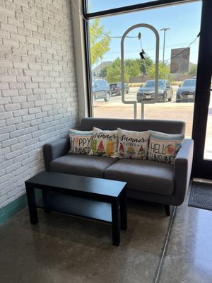 The Pop Parlour by null