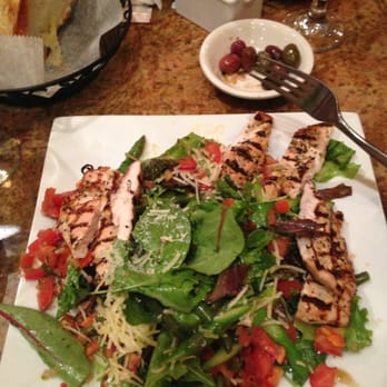 Cucina Calandra - Italian Country Salad, came with a lot of chicken (I already started eating hence presentation being messed up) - Italian Near Me - Fairfield, New Jersey