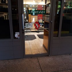 Jordan Salon - The Professional Man's Barber
