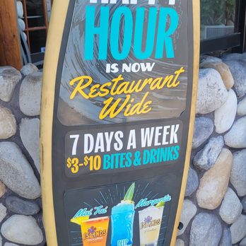 Islands Restaurant - Burgers Near Me - San Diego, California