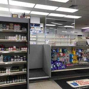 CVS PHARMACY - Updated May 2025 - 12 Photos - 153 Broad St, Meriden ...