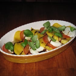 Trattoria Pane e Vino - Polenta alla Caprese con Bufala e Crema di Balsamico