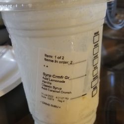 Starbucks Colerain and I-275 - Lemon Bar Frappuccino with a list of what was supposed to be in it. But no flavoring was added.