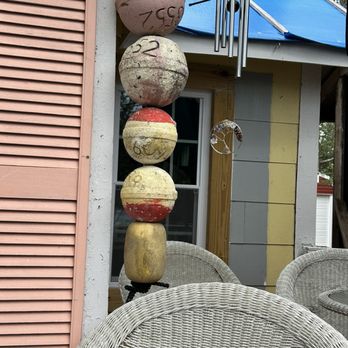 McDavid's Cafe - Breakfast & Brunch Near Me - Steinhatchee, Florida