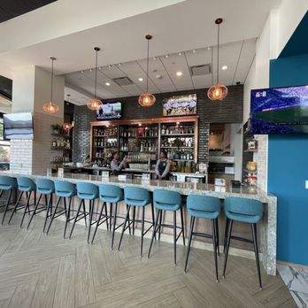 Hen Quarter Prime - Bar - Southern Near Me - Washington, DC, District of Columbia