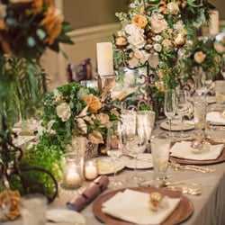 Luxurious winter wedding tablescape