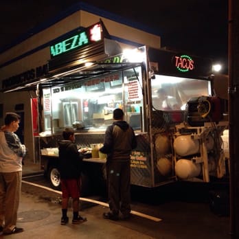 Taqueria Los Dos Gallos - Location, not to be confused with the 5 star Korita a few feet down. - Food Trucks Near Me - Vernon, California Taqueria Los Dos Gallos - Location, not to be confused with the 5 star Korita a few feet down. - Food Trucks Near Me - Vernon, California