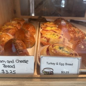 Cloverleaf Coffee & Bakery - Desserts Near Me - Temple City, California