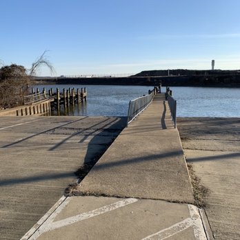 Gravelly Point - Parks Near Me - Arlington, Virginia Gravelly Point - Parks Near Me - Arlington, Virginia