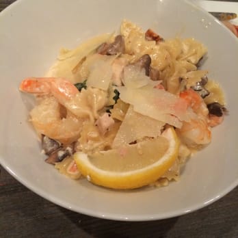 Hungry Brew Hops - Seafood pasta (Farfelle) - Gastropubs Near Me - Newmarket, Ontario Hungry Brew Hops - Seafood pasta (Farfelle) - Gastropubs Near Me - Newmarket, Ontario