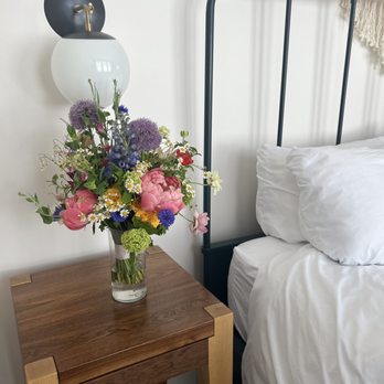 The Perfect Petal - Pic of bouquet 24 hours after pickup - Florists Near Me - Denver, Colorado The Perfect Petal - Pic of bouquet 24 hours after pickup - Florists Near Me - Denver, Colorado