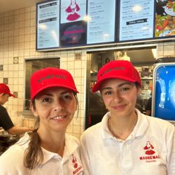 Madre Maiz Taqueria - Service with a smile