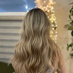 Studio 104 salon