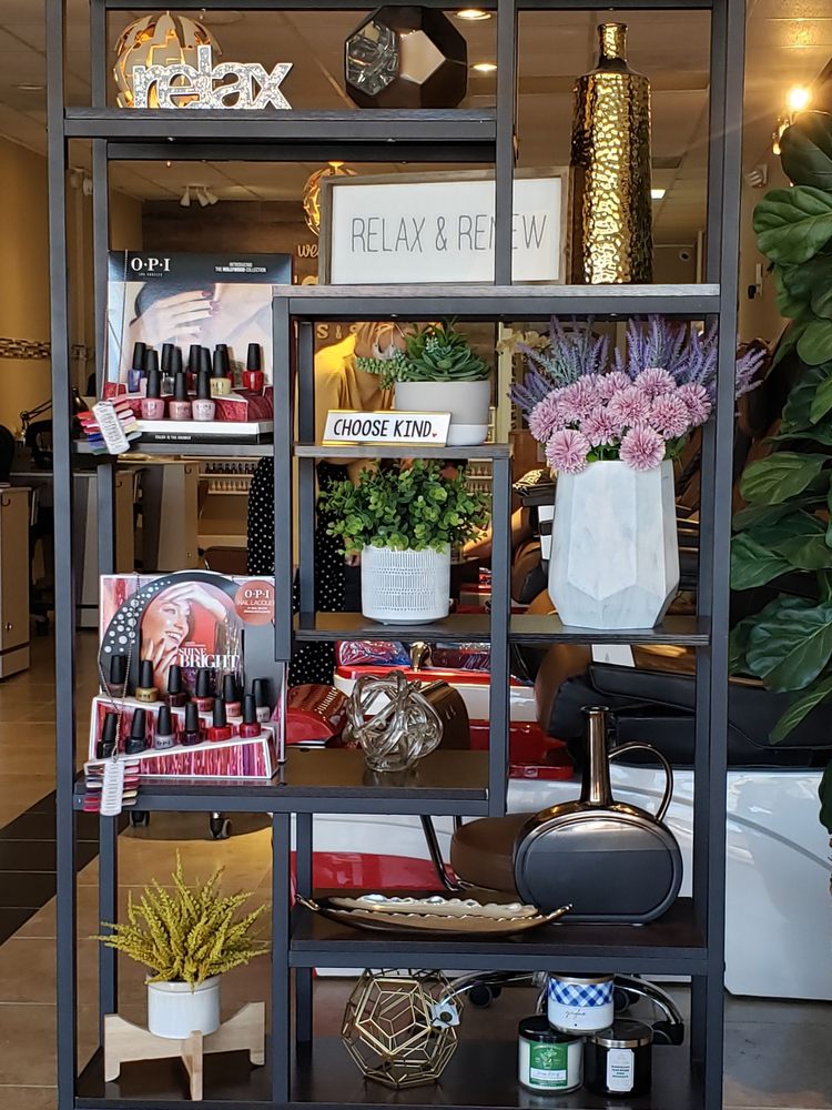 TRICYCLE NAIL & SPA - 73 Photos & 43 Reviews - 591 W Bay Area Blvd