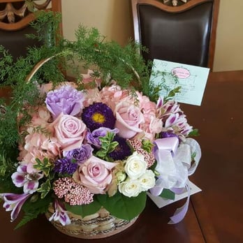Crescenta Valley Flowers - Florists Near Me - La Crescenta, California Crescenta Valley Flowers - Florists Near Me - La Crescenta, California