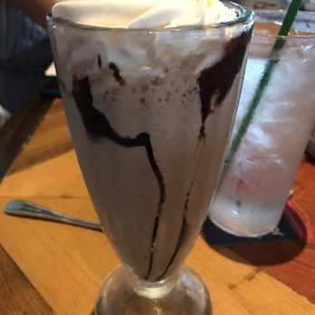 Ford's Garage Wesley Chapel - Milk shake - Burgers Near Me - Lutz, Florida