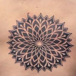 High Class Studio - Geometric back tattoo