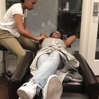 The Jazmine Experience - After I Was Done I Got A Chance To See "Elysse Ely"  Esthetician @ Work . She Works In The Jazmine Experience Doing Waxing, Tints, Etc. - Hair Stylists Near Me - Pasadena, California