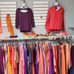 J & J Consignment