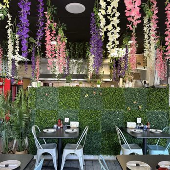 Deniz Mediterranean Cuisine - Inside restaurant - Breakfast & Brunch Near Me - Pittsburgh, Pennsylvania