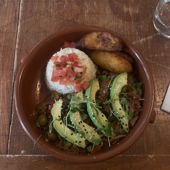 Cubaneo - Ropa viejo - Cuban Near Me - Chicago, Illinois Cubaneo - Ropa viejo - Cuban Near Me - Chicago, Illinois